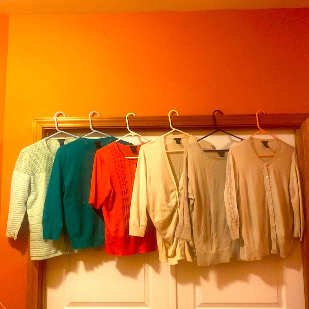 6 Ann Taylor spring sweaters for the price of 1!